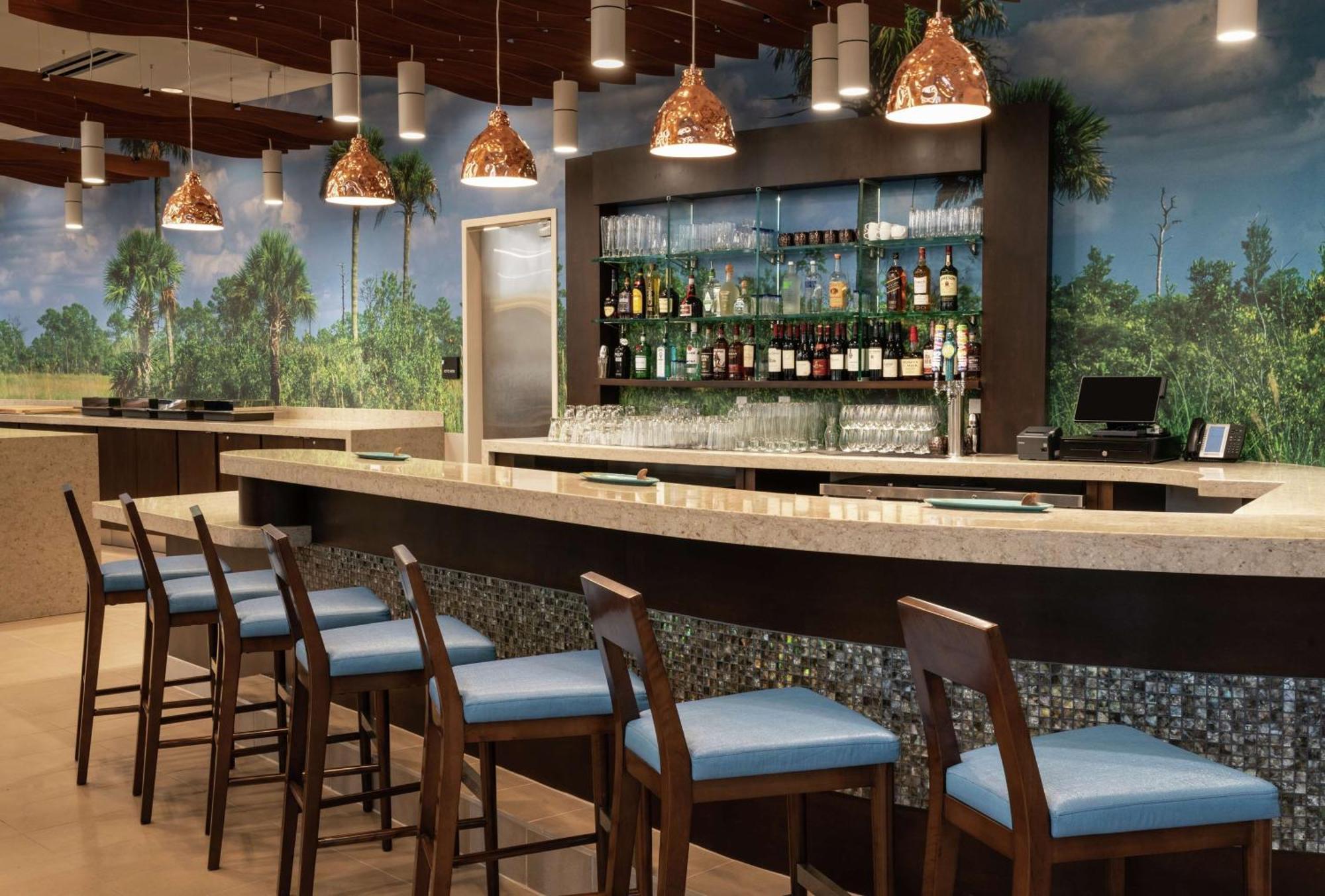 Doubletree By Hilton Miami Doral Ξενοδοχείο Sweetwater Εξωτερικό φωτογραφία